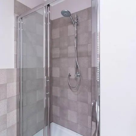 Youhosty - Valpetrosa 10 Apartamento